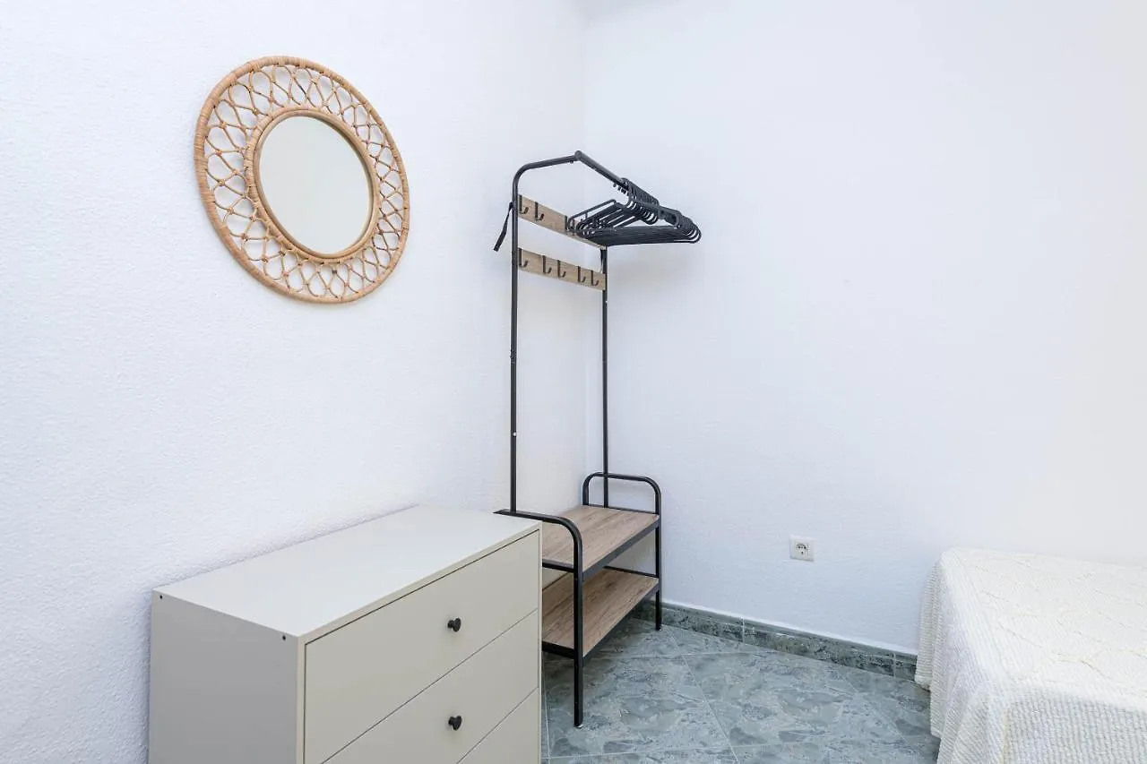 Wintowinrentals Ubicacion Fabulosa, Completo Apartamento Con Parking En El Soho De Malaga