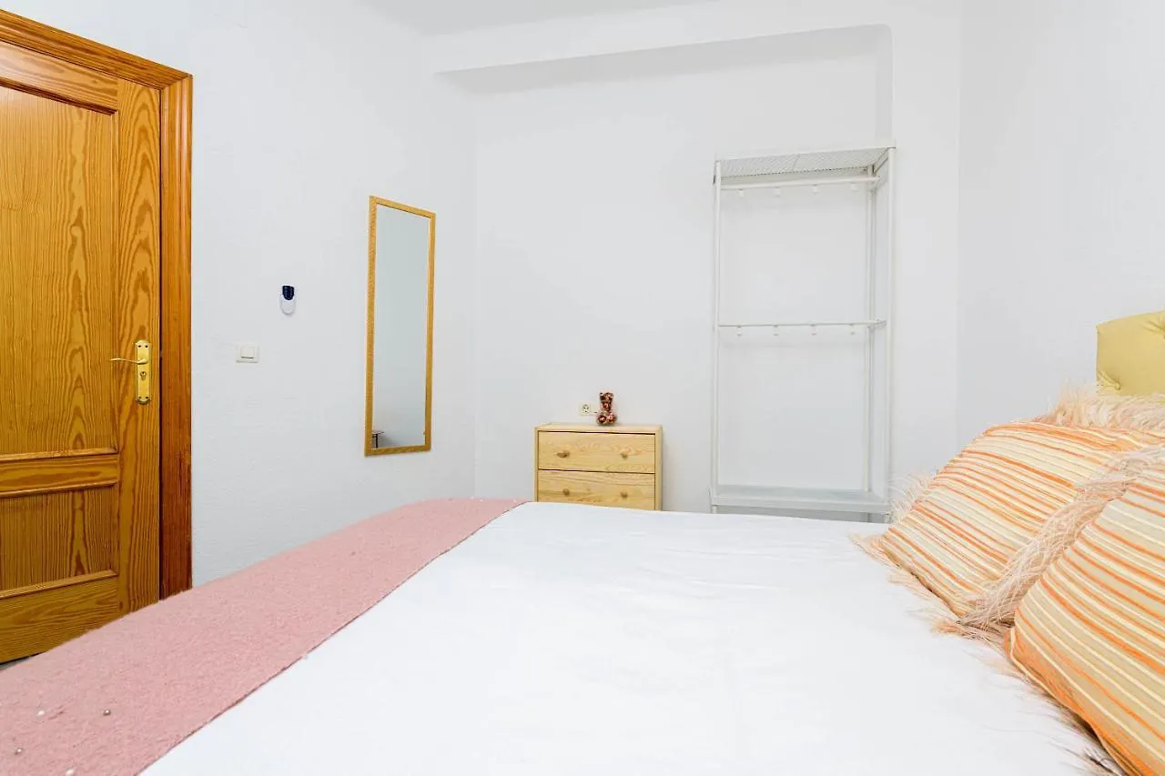 Wintowinrentals Ubicacion Fabulosa, Completo Apartamento Con Parking En El Soho De Malaga Apartment